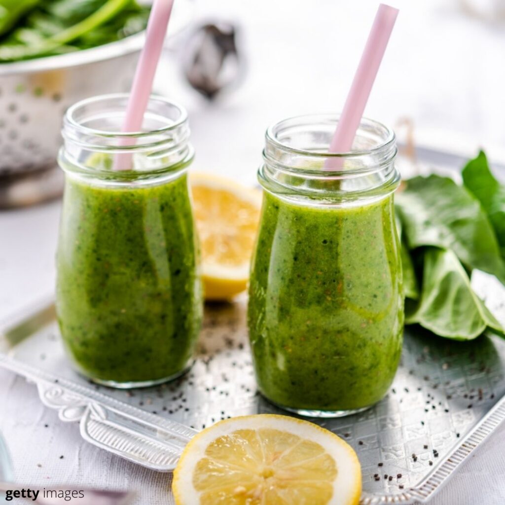 Green Spinach Lemonade for detox juice